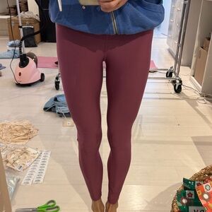 ALO 7/8 airlift Burgundy Leggings